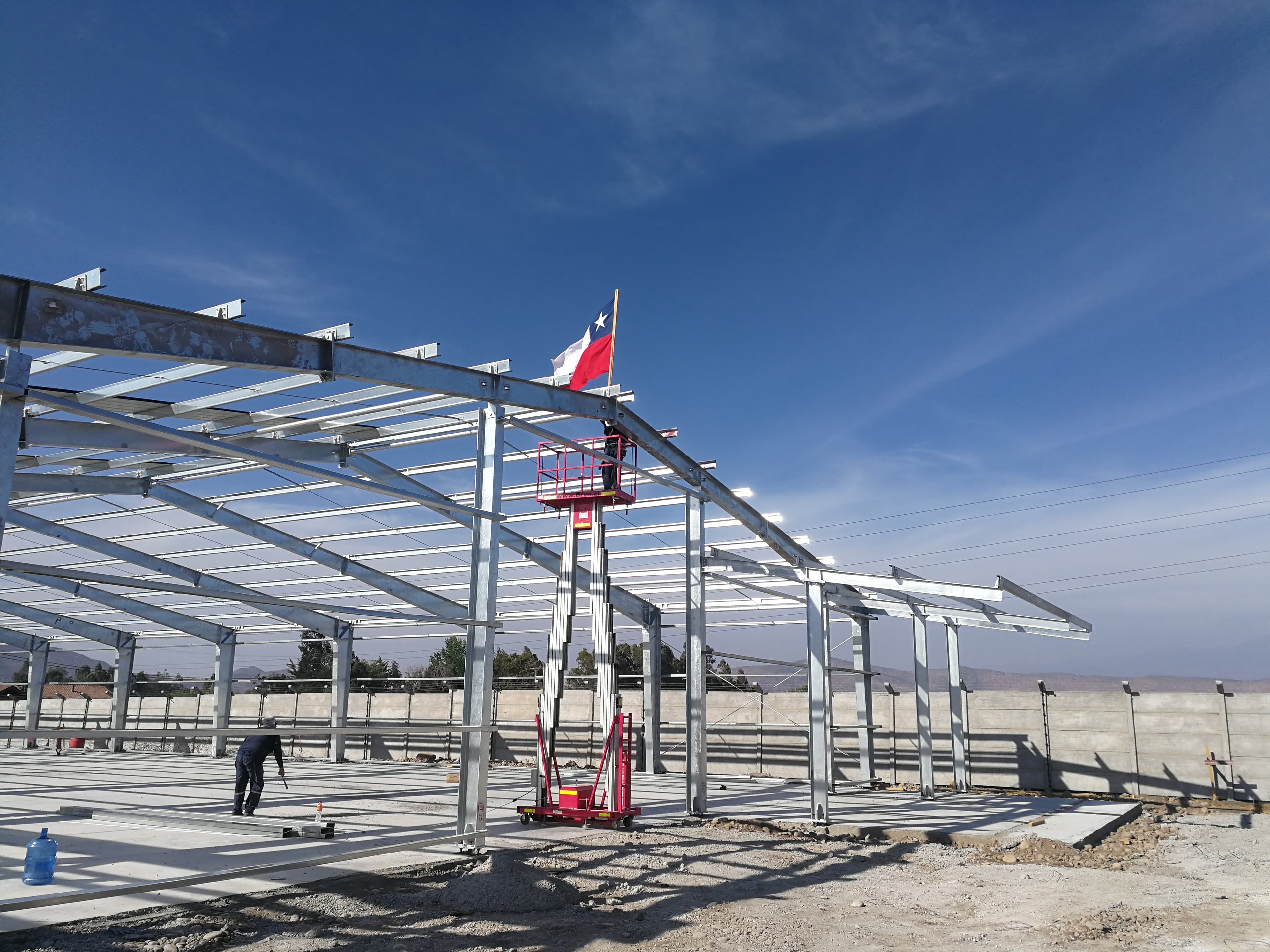 Proyecto industrial EMPEX - Vista aérea de galpón de gran escala